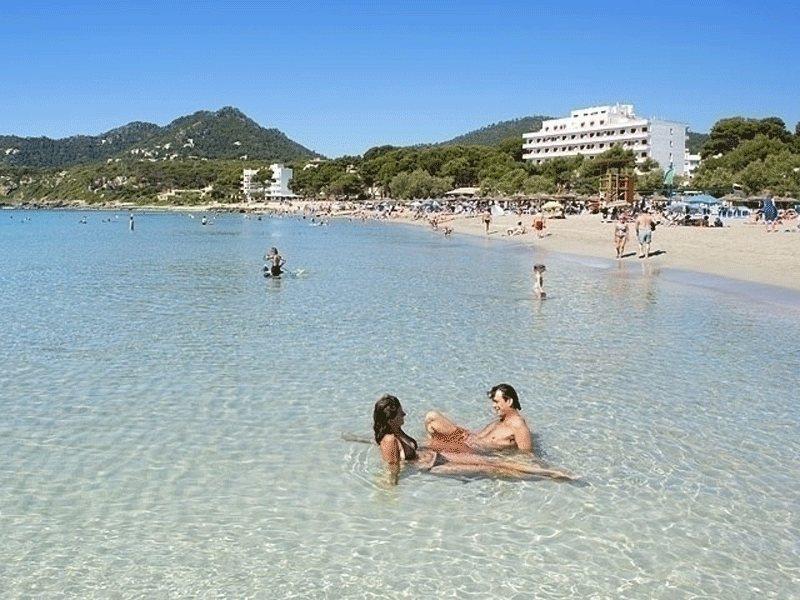 Universal Hotel Laguna 까냐멜 외부 사진